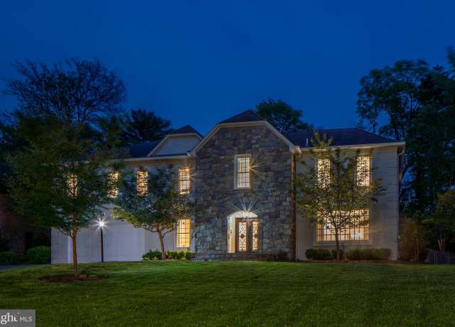 Property at 9801 Hall Rd, Potomac, MD 20854, 6 beds, 4.5 baths