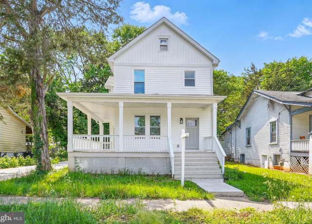 Property at 4016 35th St, Mount Rainier, MD 20712, 4 beds, 3.5 baths