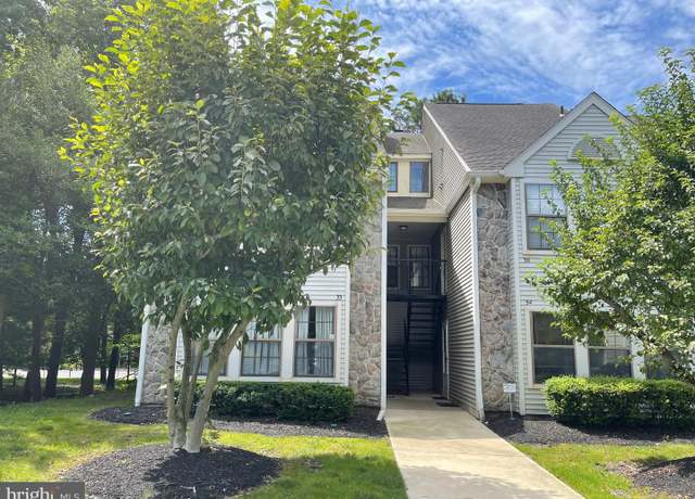 Property at 35 Summit Ct, Marlton, NJ 08053, 2 beds, 2 baths