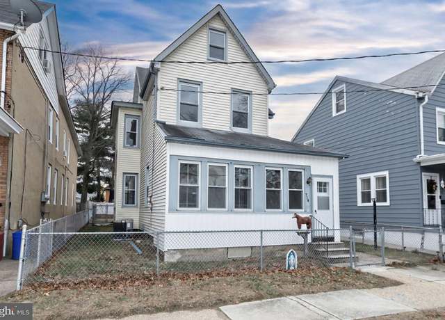 Property at 714 Hunter St, Gloucester City, NJ 08030, 5 beds, 2 baths