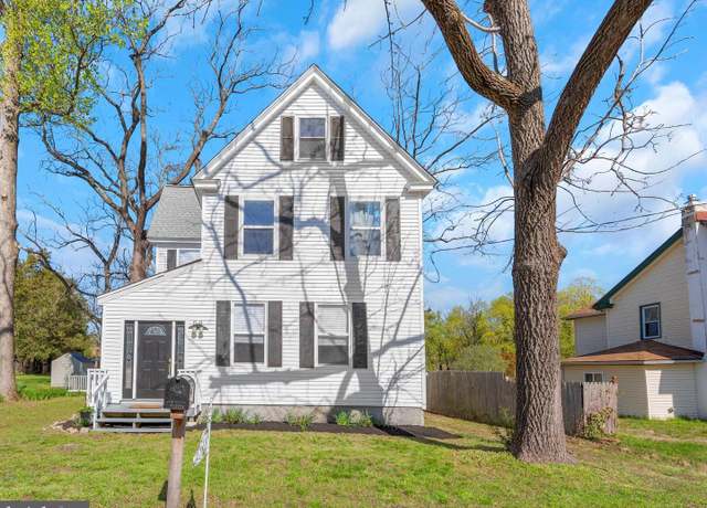 Property at 112 Norris St, Mantua, NJ 08051, 4 beds, 1.5 baths