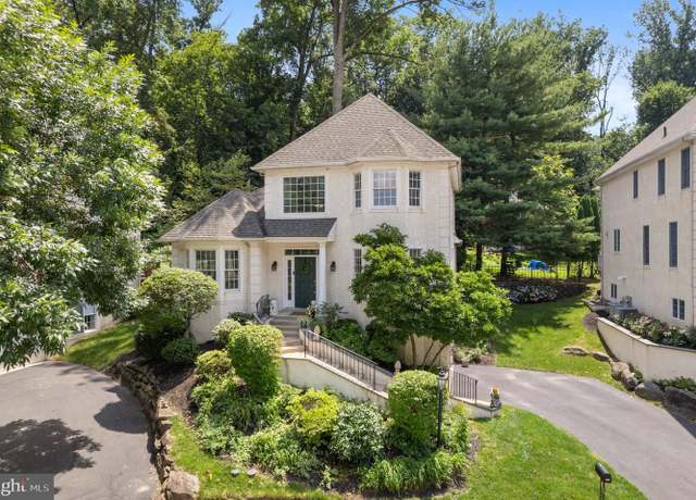 Property at 411 Merion Hill Ln, Conshohocken, PA 19428, 4 beds, 3.5 baths