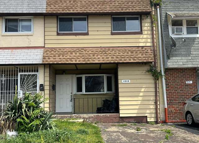 Property at 1515 N 12th St, Philadelphia, PA 19122, 3 beds, 1.5 baths