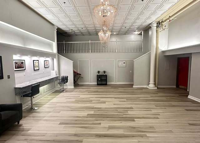 Property at 1010 Race St Unit 7K, Philadelphia, PA 19107, 2 beds, 1 bath