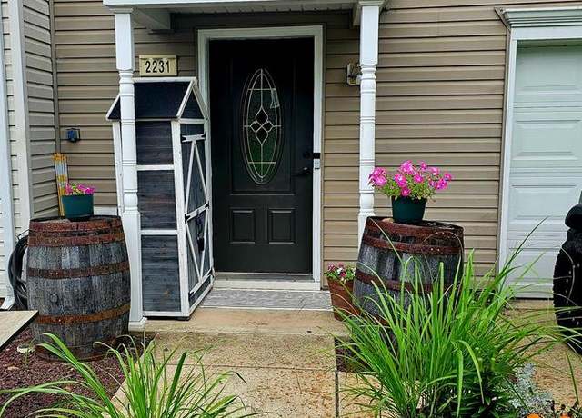 Property at 2231 Walnut Bottom Rd #16, York, PA 17408, 3 beds, 2.5 baths