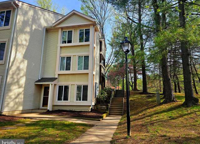 Property at 10350 Luria Commons Ct Unit 1 A, Burke, VA 22015, 3 beds, 1 bath