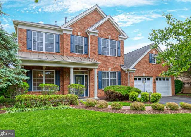 Property at 15201 Weiskopf Ct, Haymarket, VA 20169, 4 beds, 3 baths