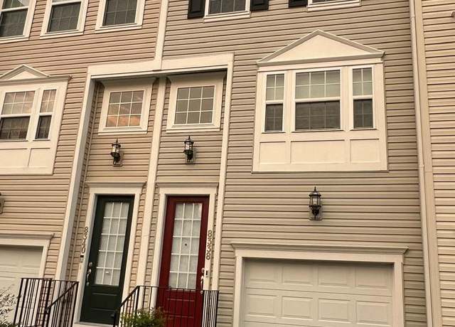 Property at 8338 Heritage Crossing Ct, Manassas, VA 20109, 3 beds, 3.5 baths