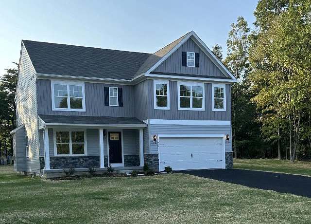 Property at 205 Cielo Ln, Berkeley Springs, WV 25411, 4 beds, 2.5 baths