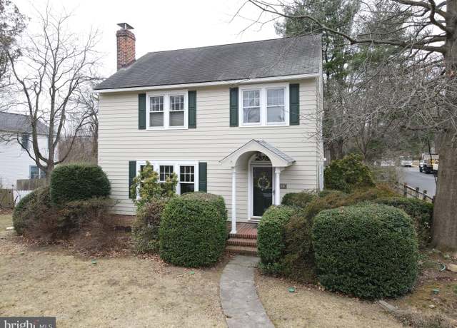 Property at 67 Kells Ave, Newark, DE 19711, 4 beds, 1.5 baths