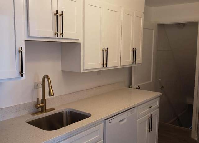 Property at 4715 Duncrest Ave, Baltimore, MD 21206, 3 beds, 1.5 baths