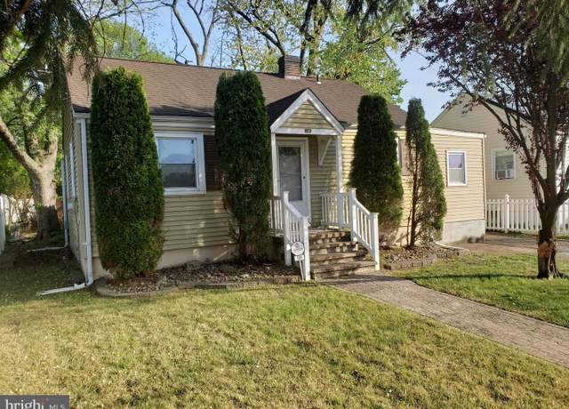 Property at 109 Princeton Ave, Bellmawr, NJ 08031, 2 beds, 1 bath