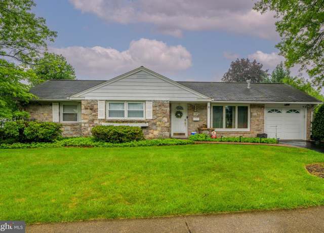 Property at 528 Bluebird Rd, Lititz, PA 17543, 3 beds, 1.5 baths