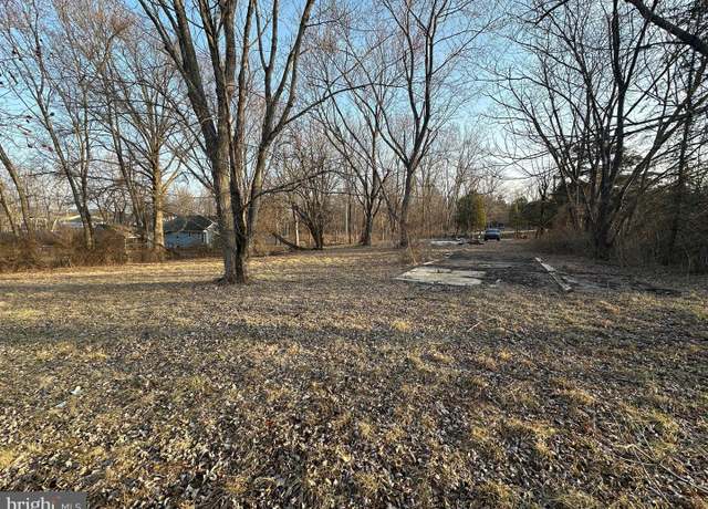Property at 212 Pine Ford Rd, Pottstown, PA 19464