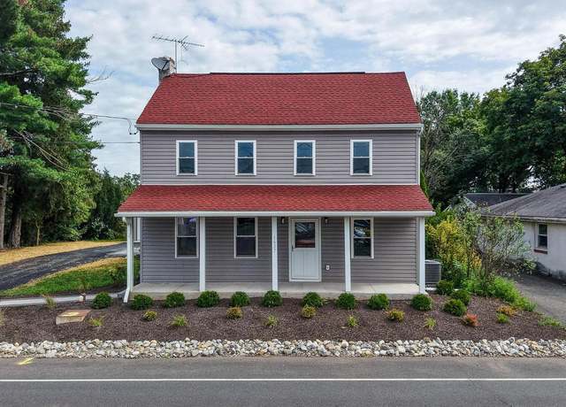 Property at 1627 Swamp Pike, Gilbertsville, PA 19525, 4 beds, 2.5 baths