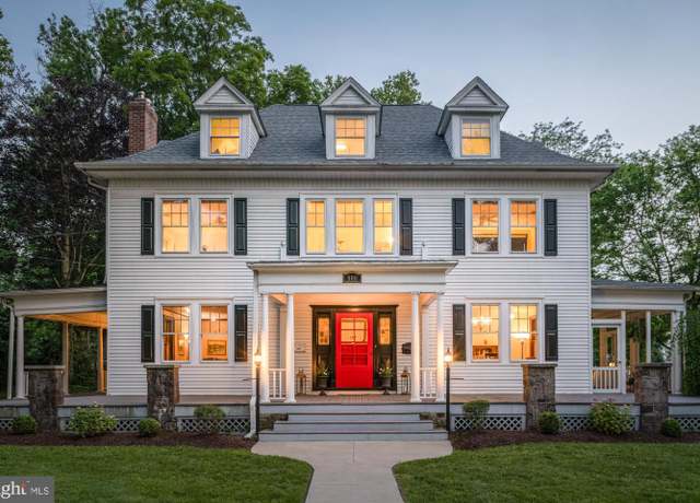 Property at 800 Main St, Riverton, NJ 08077, 8 beds, 4 baths
