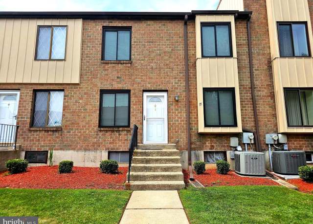 Property at 5200 Hilltop Dr Unit BB-17, Brookhaven, PA 19015, 2 beds, 1.5 baths