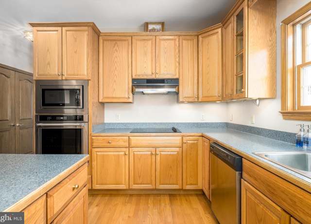 Property at 695 Whippoorwill Ln, Shipman, VA 22971, 4 beds, 4.5 baths