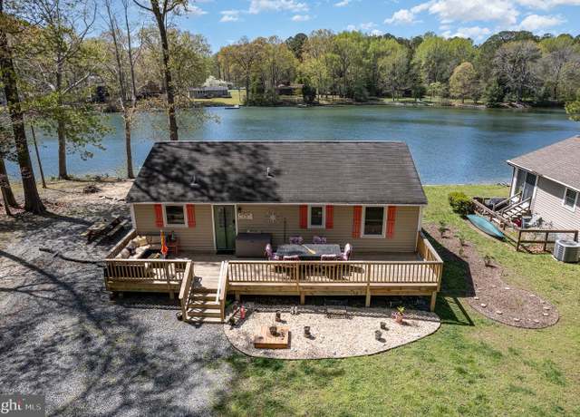 Property at 124 Alabama Dr, Heathsville, VA 22473, 3 beds, 2 baths
