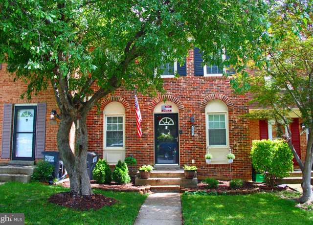 Property at 2847 Seminole Rd, Woodbridge, VA 22192, 3 beds, 2.5 baths