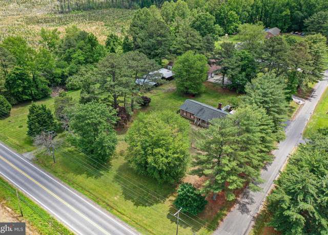 Property at 31 Bunker Hill Rd, Farnham, VA 22460, 3 beds, 2 baths