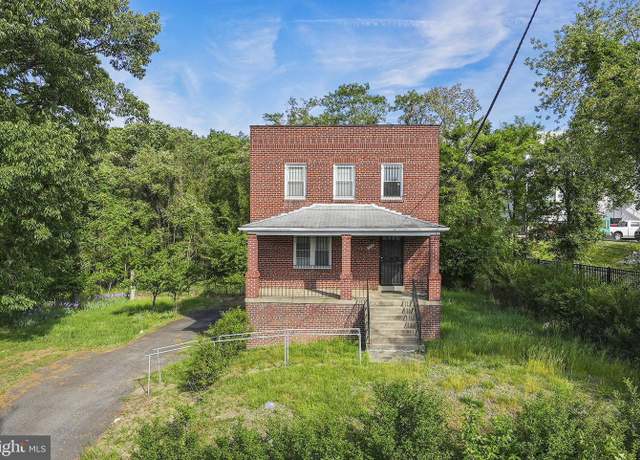 Property at 2921 Langston Pl SE, Washington, DC 20020, 3 beds, 1 bath