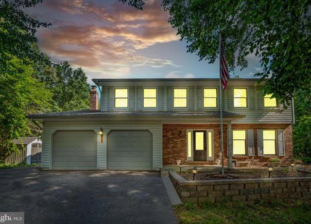 Property at 1905 Ridgewood Rd, Hanover, MD 21076, 5 beds, 3 baths