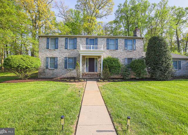 Property at 6606 Cross Country Blvd, Baltimore, MD 21215, 6 beds, 4 baths