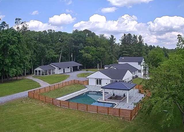 Property at 2761 Ebbvale Rd, Manchester, MD 21102, 4 beds, 4 baths