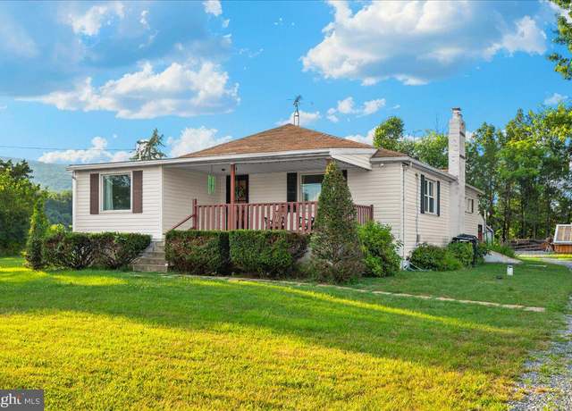 Property at 6704 Putman Rd, Thurmont, MD 21788, 3 beds, 1 bath