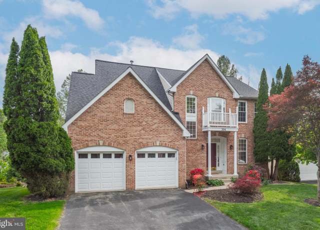 Property at 206 Cherrywood Ter, Gaithersburg, MD 20878, 4 beds, 3.5 baths