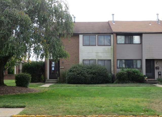 Property at 203 Canterbury Ct, Hightstown, NJ 08520, 4 beds, 2.5 baths
