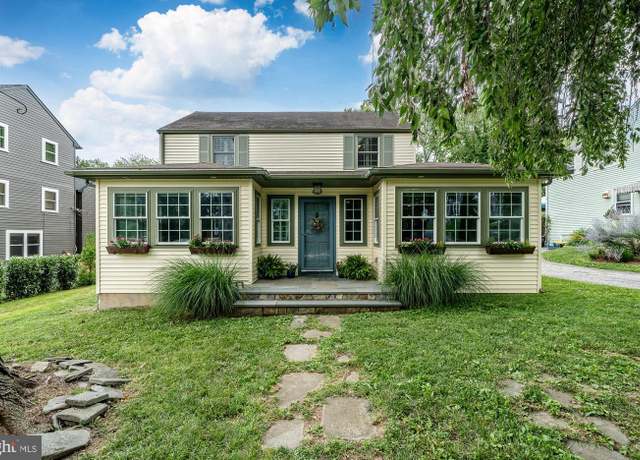 Property at 609 Lanmore Ave, Wayne, PA 19087, 3 beds, 2 baths
