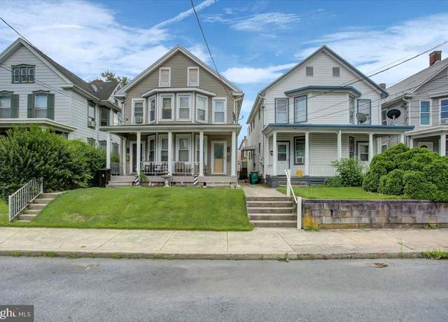 Property at 918-922 Wilson Ave, Chambersburg, PA 17201, 4 beds, 2 baths