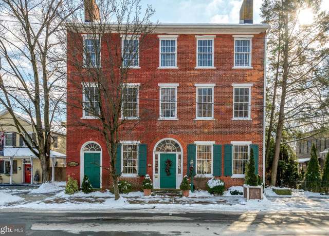 Property at 219 W Market St, Marietta, PA 17547, 7 beds, 7.5 baths