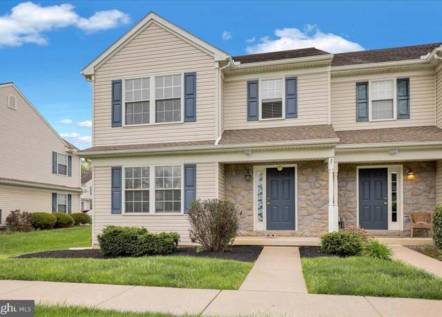 Property at 11 Broderick Ct, Leola, PA 17540, 4 beds, 3.5 baths