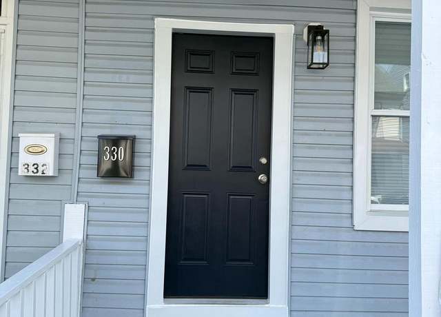 Property at 330 E Weidman St, Lebanon, PA 17046, 2 beds, 1 bath