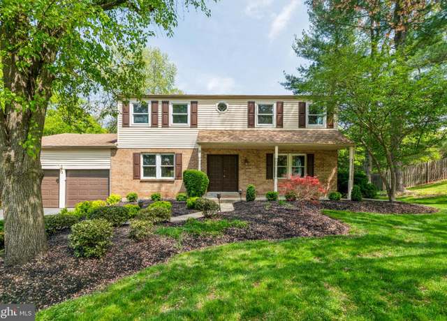 Property at 9 Scarlet Oak Dr, Lafayette Hill, PA 19444, 4 beds, 2.5 baths