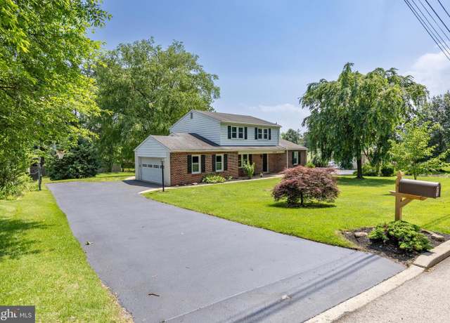 Property at 3006 Oakwood Dr, Plymouth Meeting, PA 19462, 4 beds, 2.5 baths