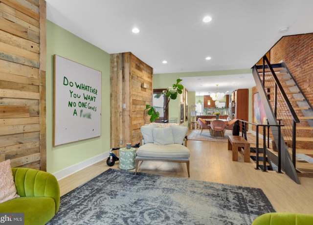 Property at 2320 Christian St, Philadelphia, PA 19146, 3 beds, 2.5 baths