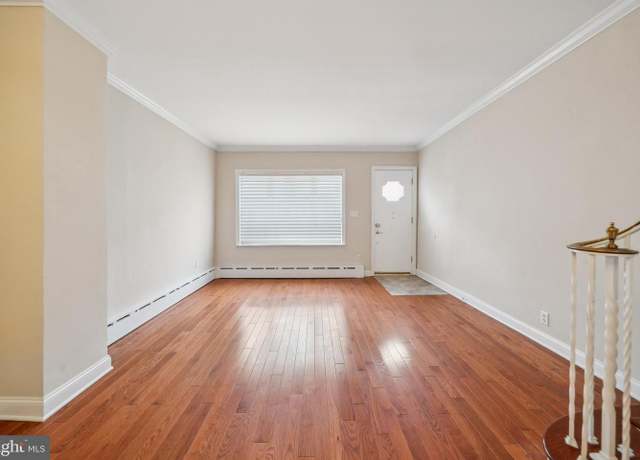 Property at 2620 S Camac St, Philadelphia, PA 19148, 3 beds, 1.5 baths