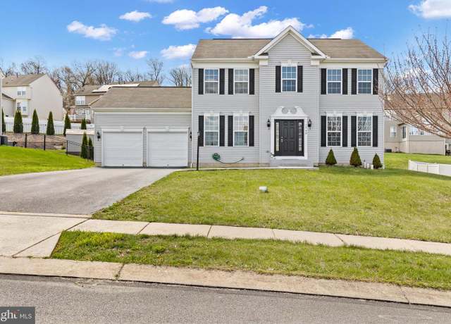 Property at 1540 Pleader Ln, York, PA 17402, 4 beds, 3.5 baths