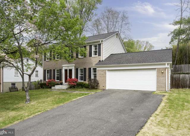 Property at 6303 Shiplett Blvd, Burke, VA 22015, 4 beds, 2.5 baths