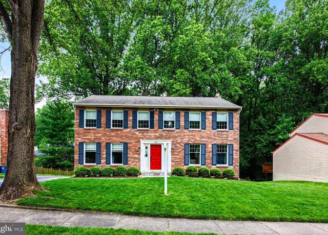 Property at 3378 Monarch Ln, Annandale, VA 22003, 5 beds, 2.5 baths