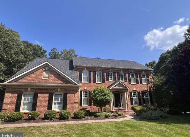 Property at 7411 Union Ridge Rd, Clifton, VA 20124, 5 beds, 4.5 baths
