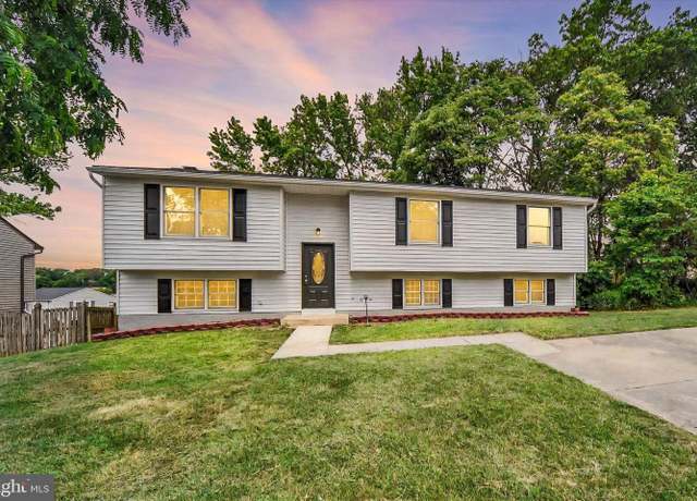 Property at 220 Sandhill Rd, Baltimore, MD 21221, 5 beds, 3.5 baths