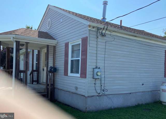 Property at 9 Cypress Pl, Indian Head, MD 20640, 2 beds, 1 bath