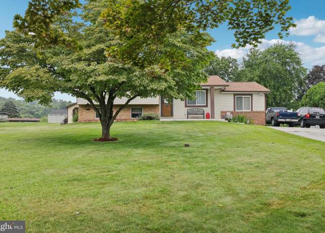 Property at 4210 Valley Vista Ct, Manchester, MD 21102, 3 beds, 1.5 baths