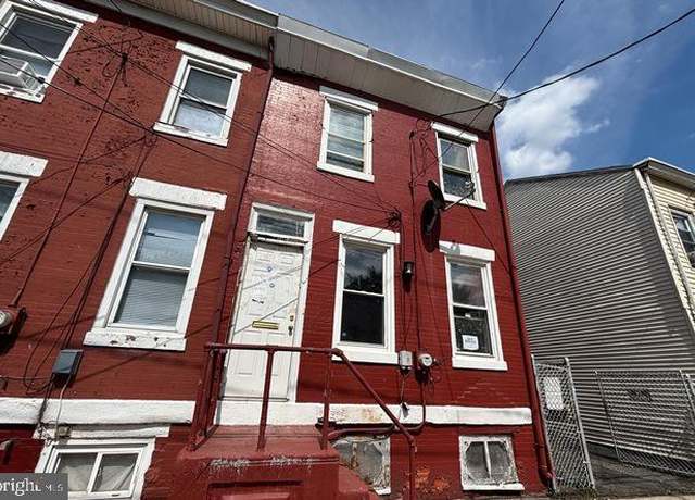 Property at 38 Tyrell Ave, Trenton, NJ 08638, 3 beds, 1.5 baths