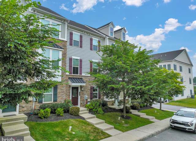 Property at 102 Patriots Path, Malvern, PA 19355, 3 beds, 2.5 baths